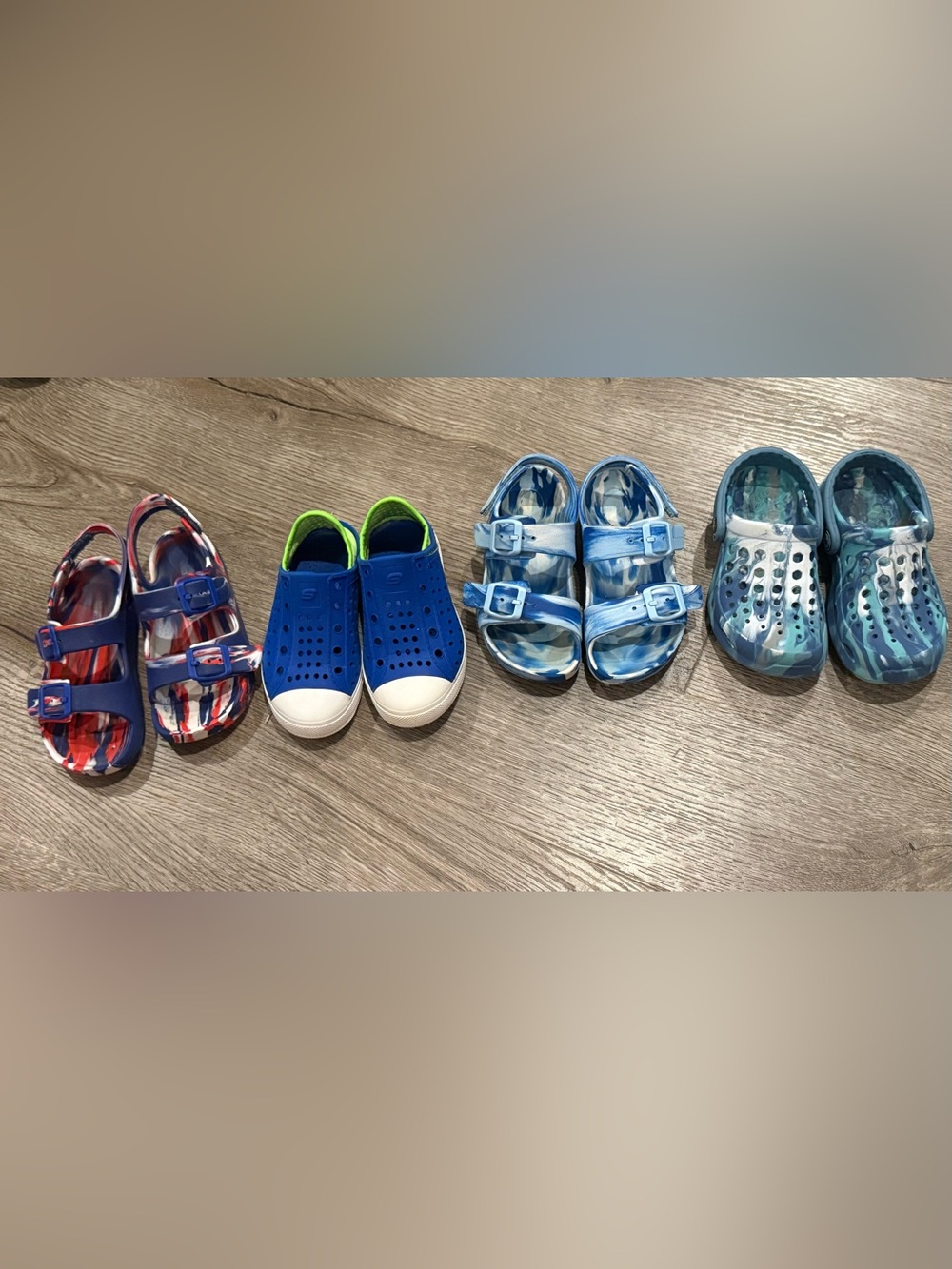Various toddler boys' summer sandals/shoes, size 10.